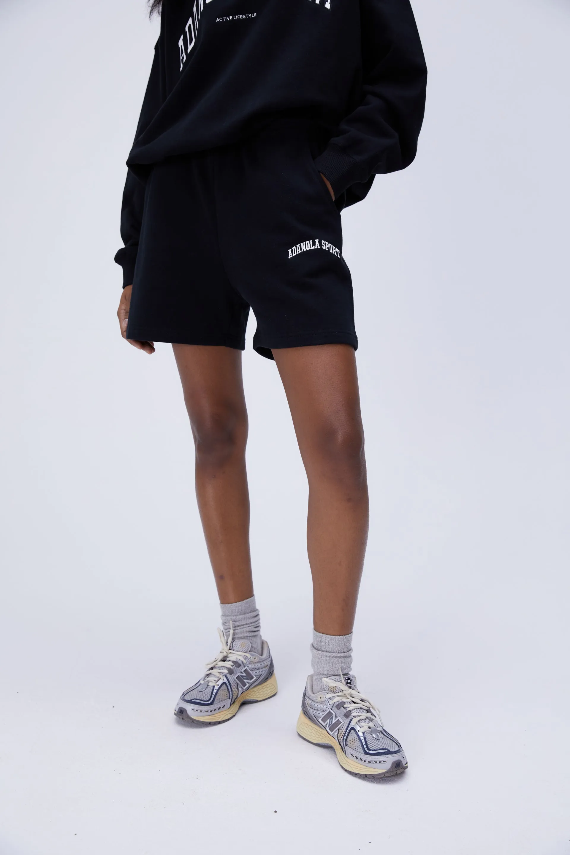 AS Sweat Shorts - Black