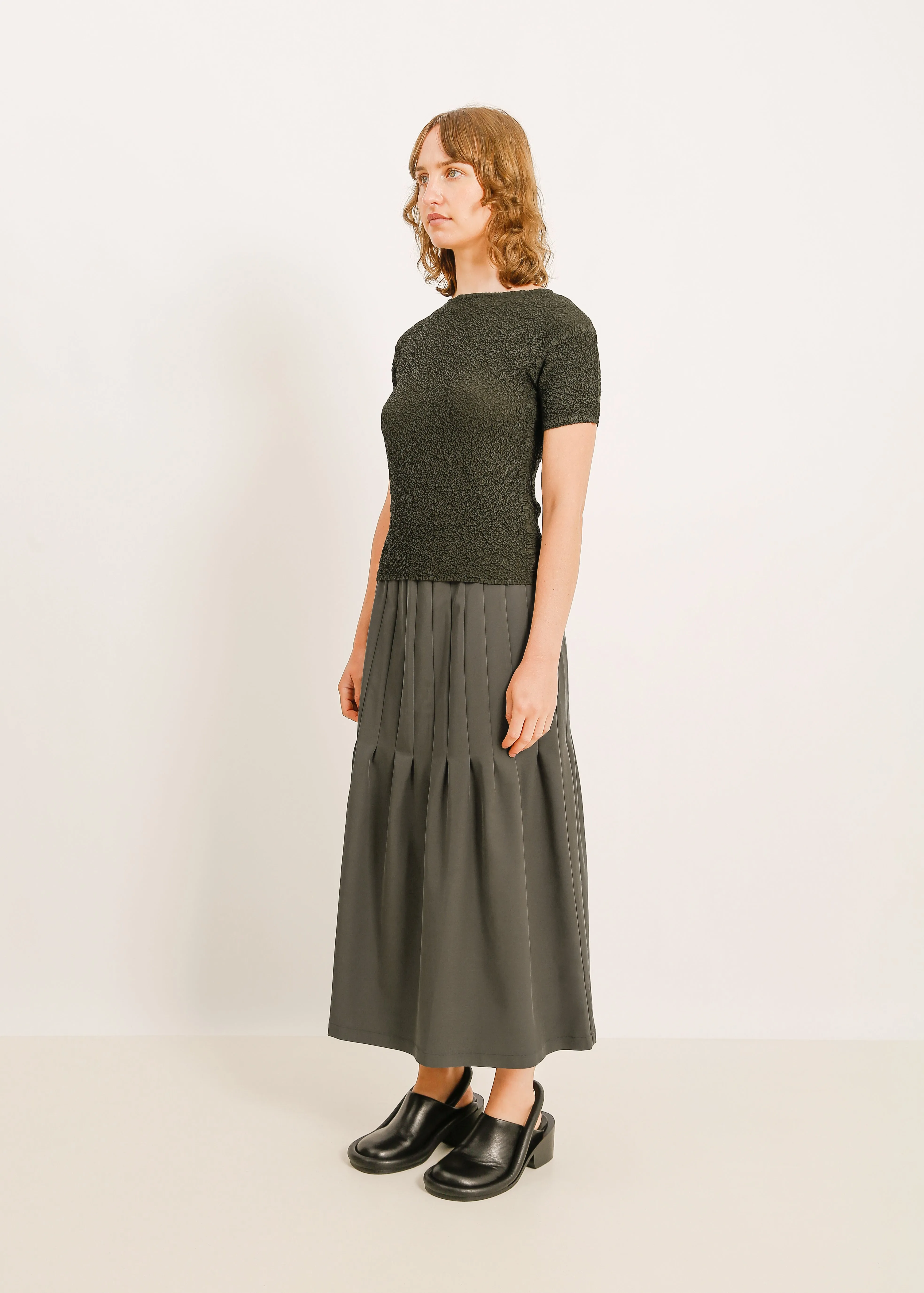 CLARA PLEAT TOP / KHAKI