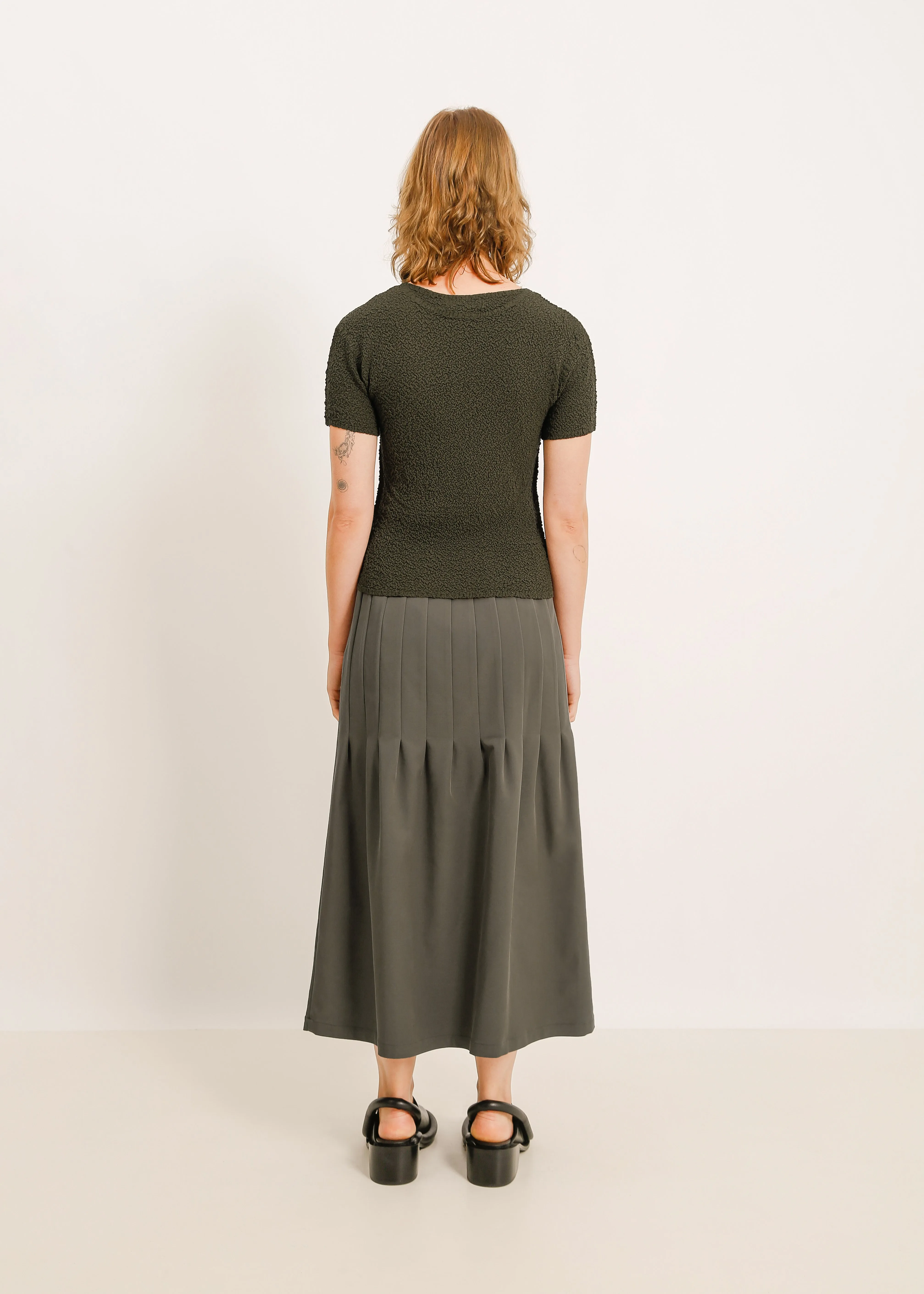 CLARA PLEAT TOP / KHAKI