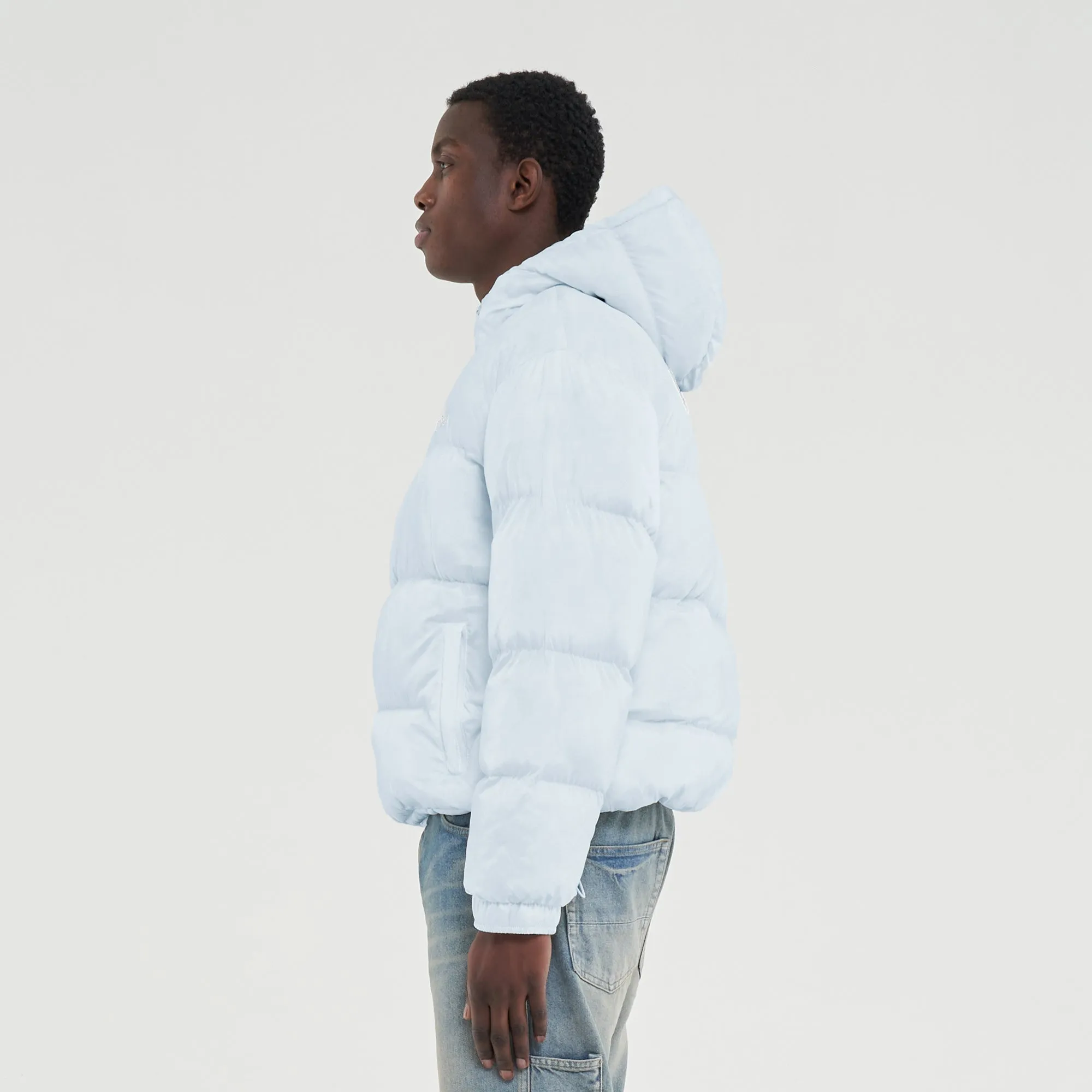 ESSENCE LOGO PUFFER FROSTED - BABY BLUE