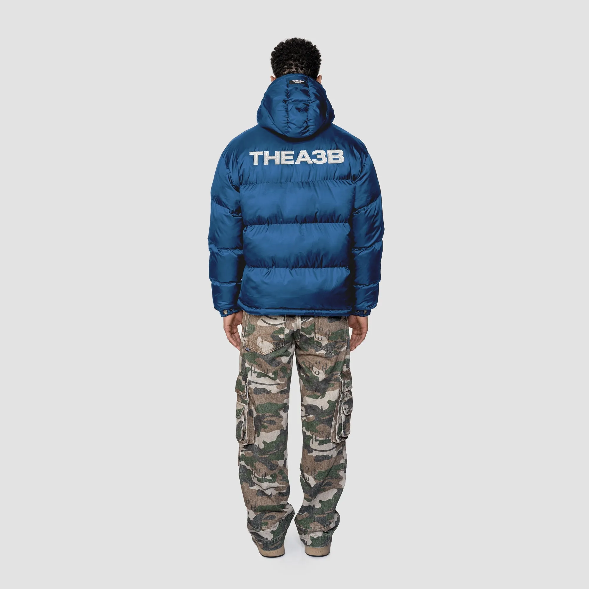 ESSENCE LOGO PUFFER FROSTED - OCEAN