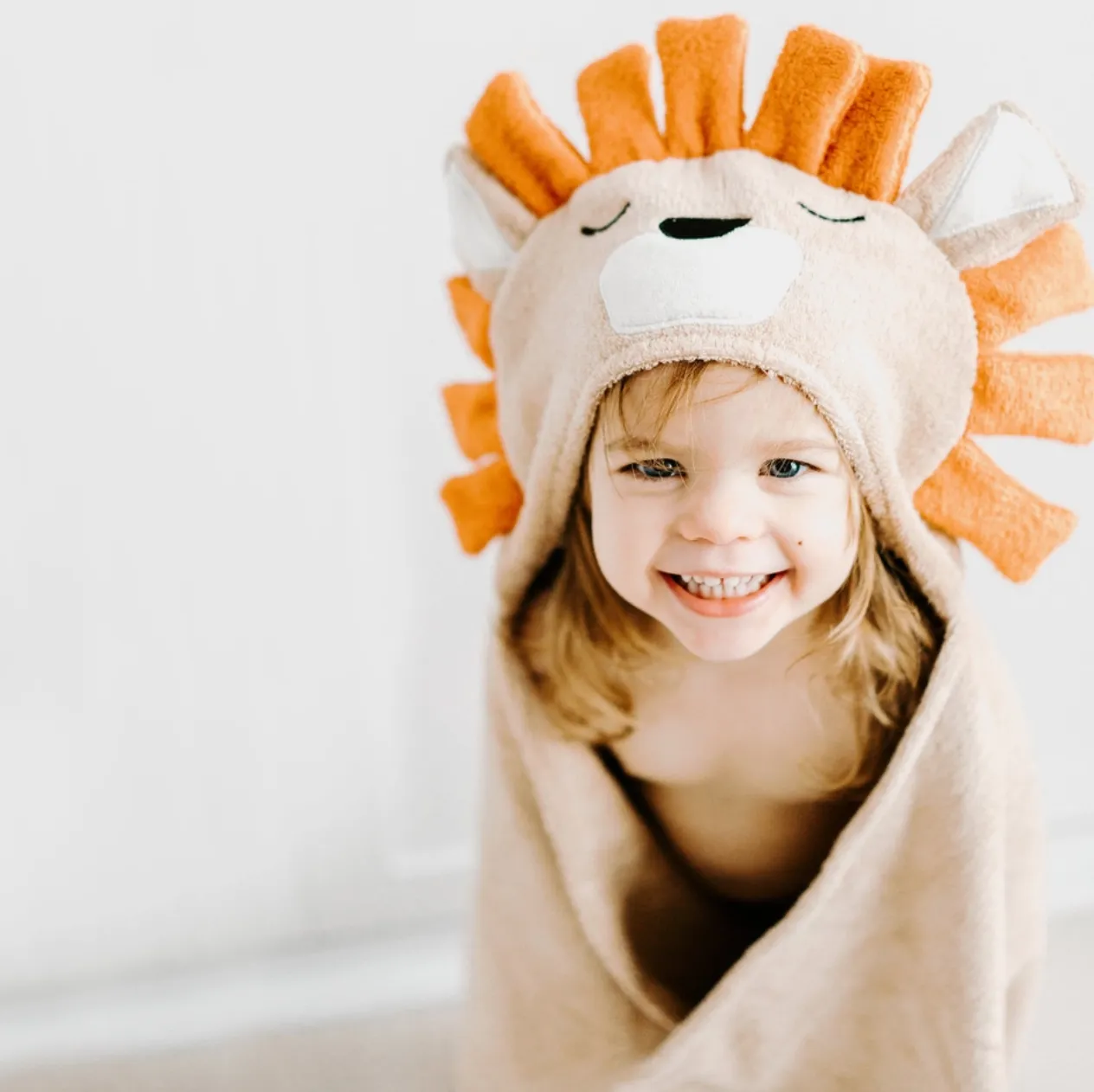 Lion Hooded Towel