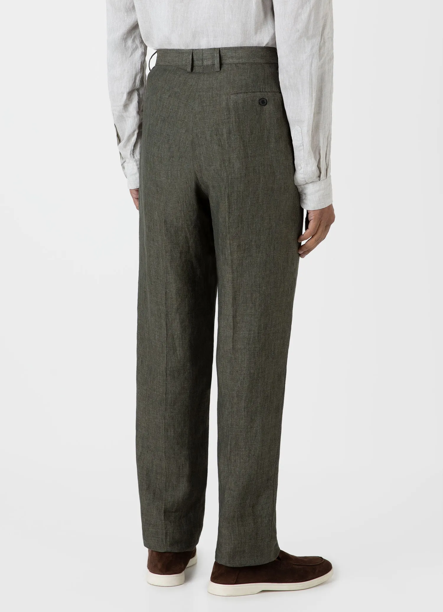 Men's Pleated Linen Trouser in Light Khaki