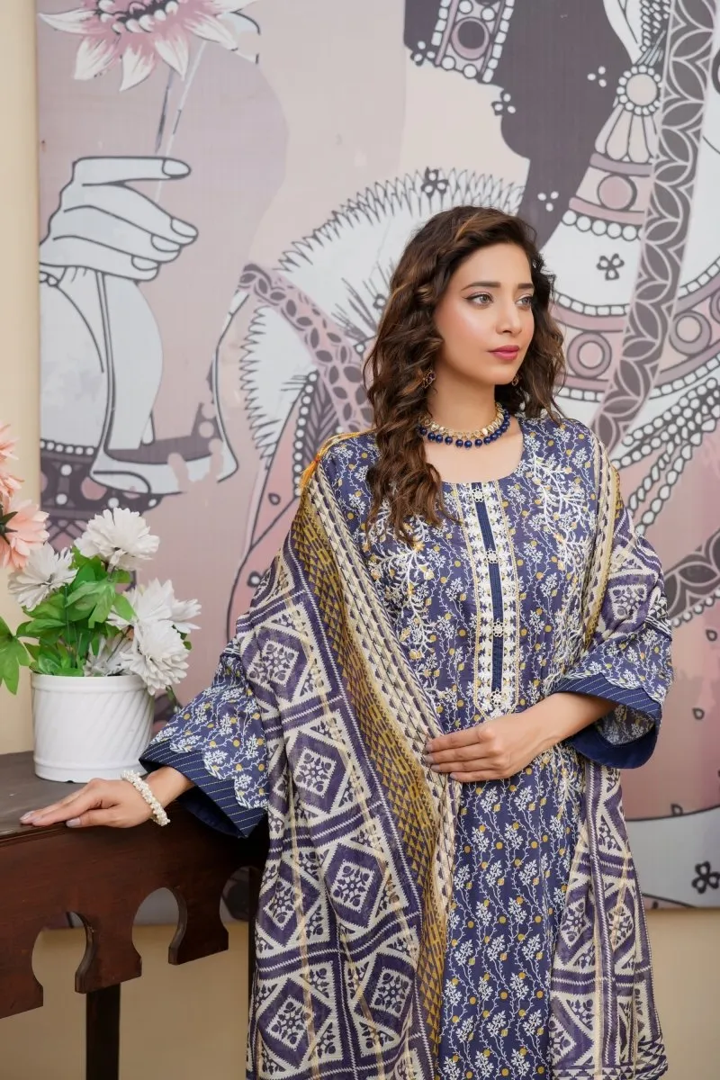 Munira Lawn 3 Piece Pakistani Suit MUN577