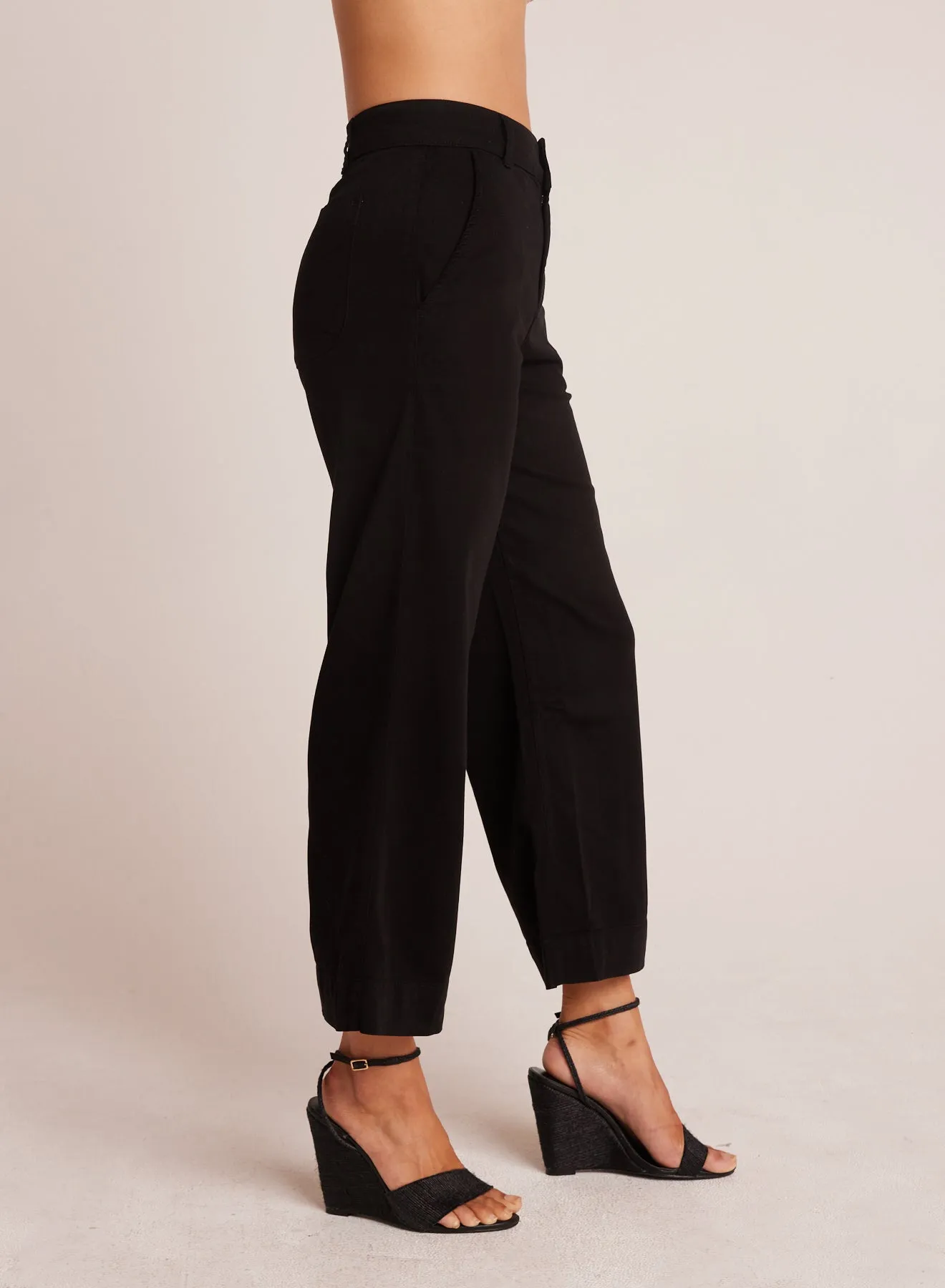 Saige Wide Leg Crop - Black