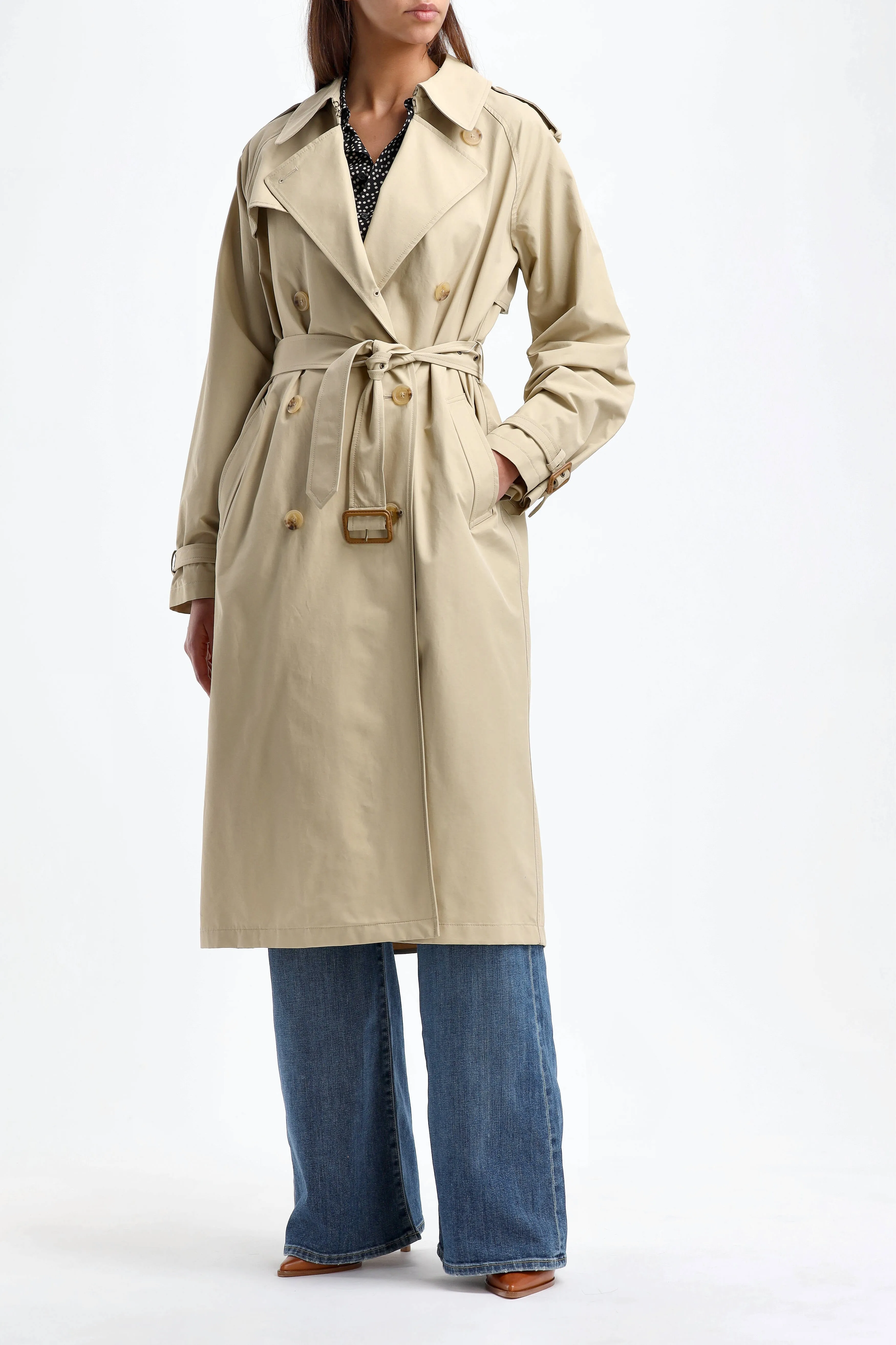 Trenchcoat Tanner in Khaki