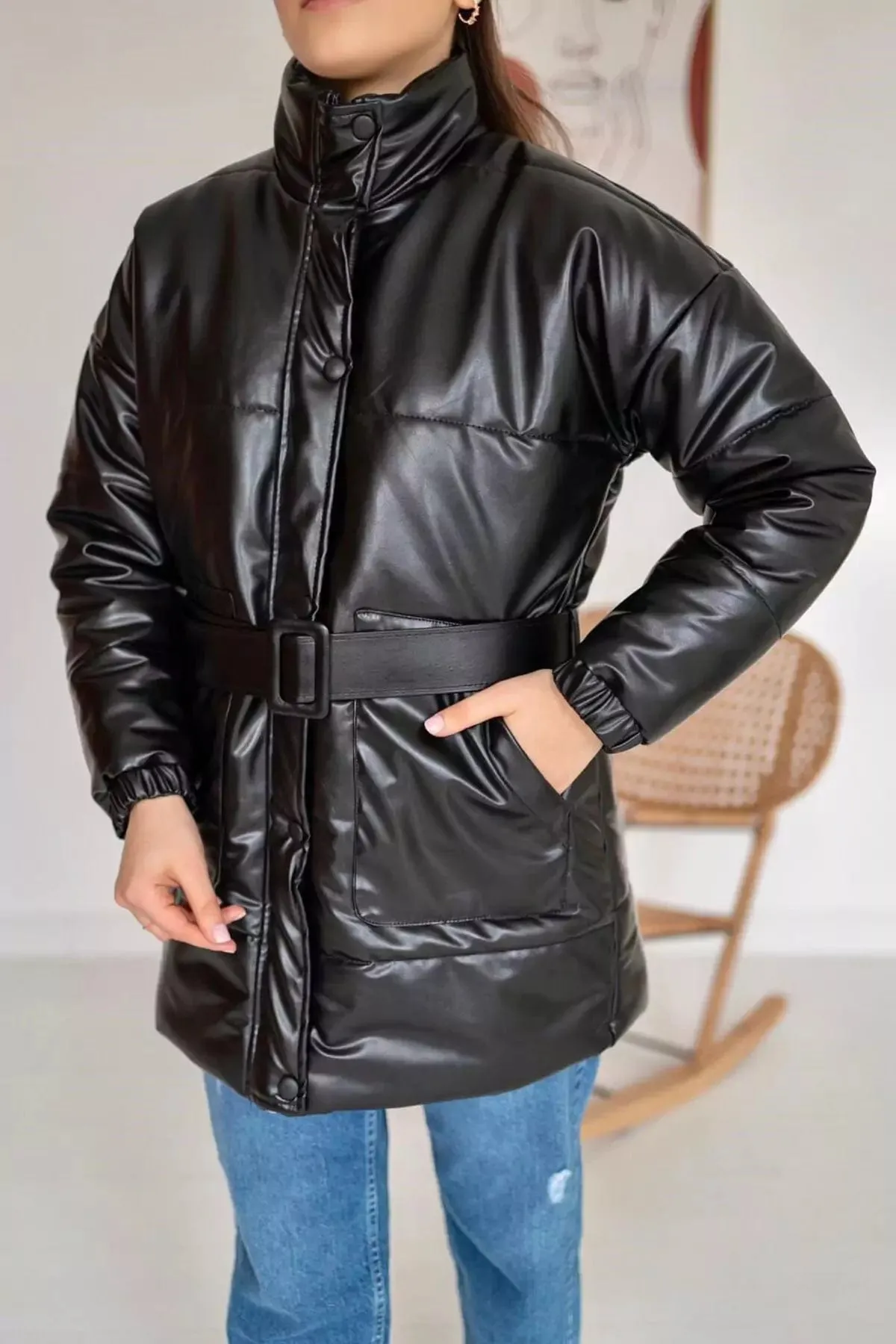 Woman Black Leather Puffer Jacket with Belt